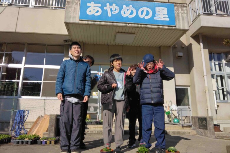 寒い冬をあつあつのピリ辛ラーメンで！のサムネイル