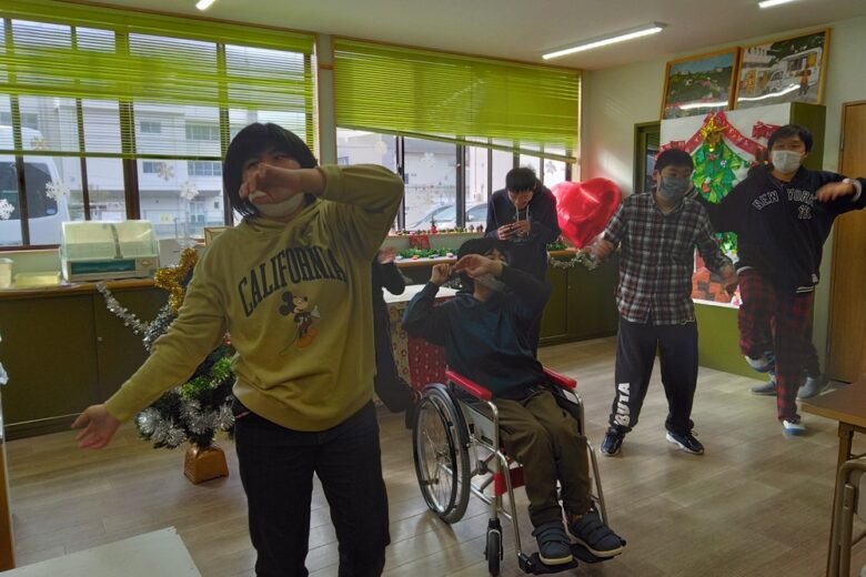 クリスマス会のサムネイル