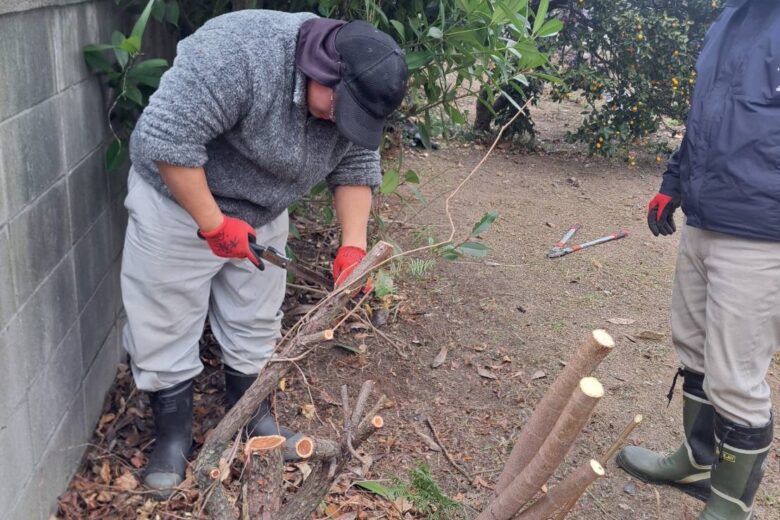 ある日の外注班のサムネイル