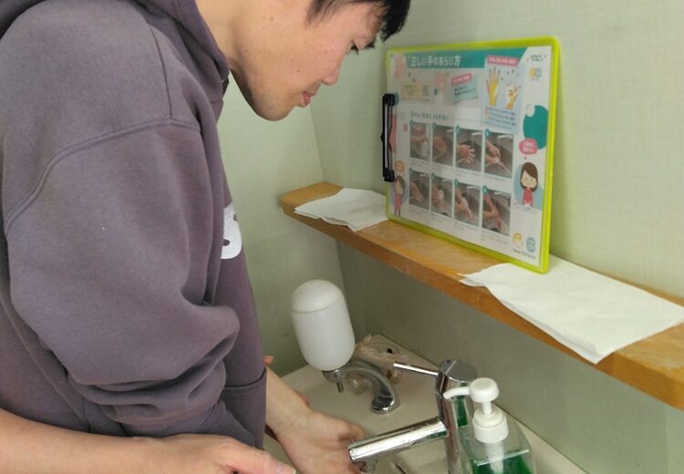 「手を洗うこと」のサムネイル