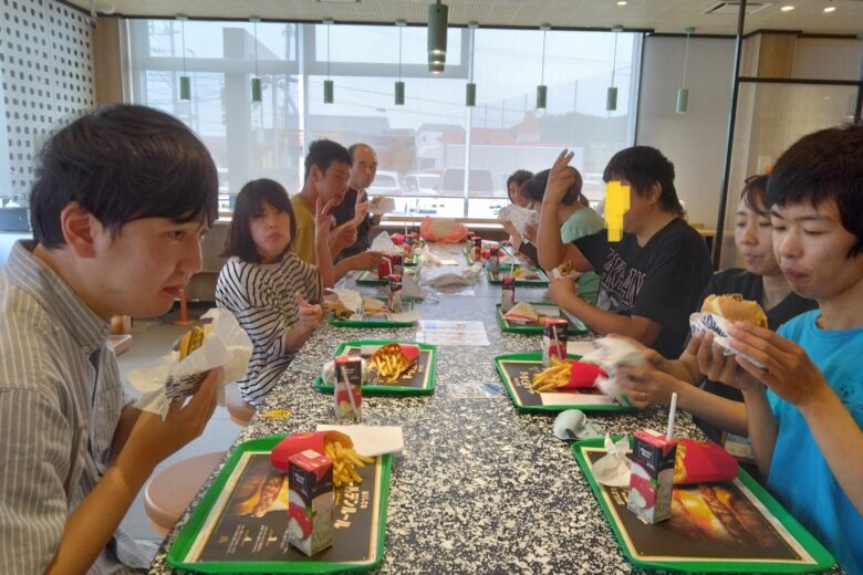 レッツゴー外食！のサムネイル